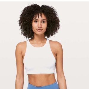 LULULEMON Energy high neck sports bra size 8 white